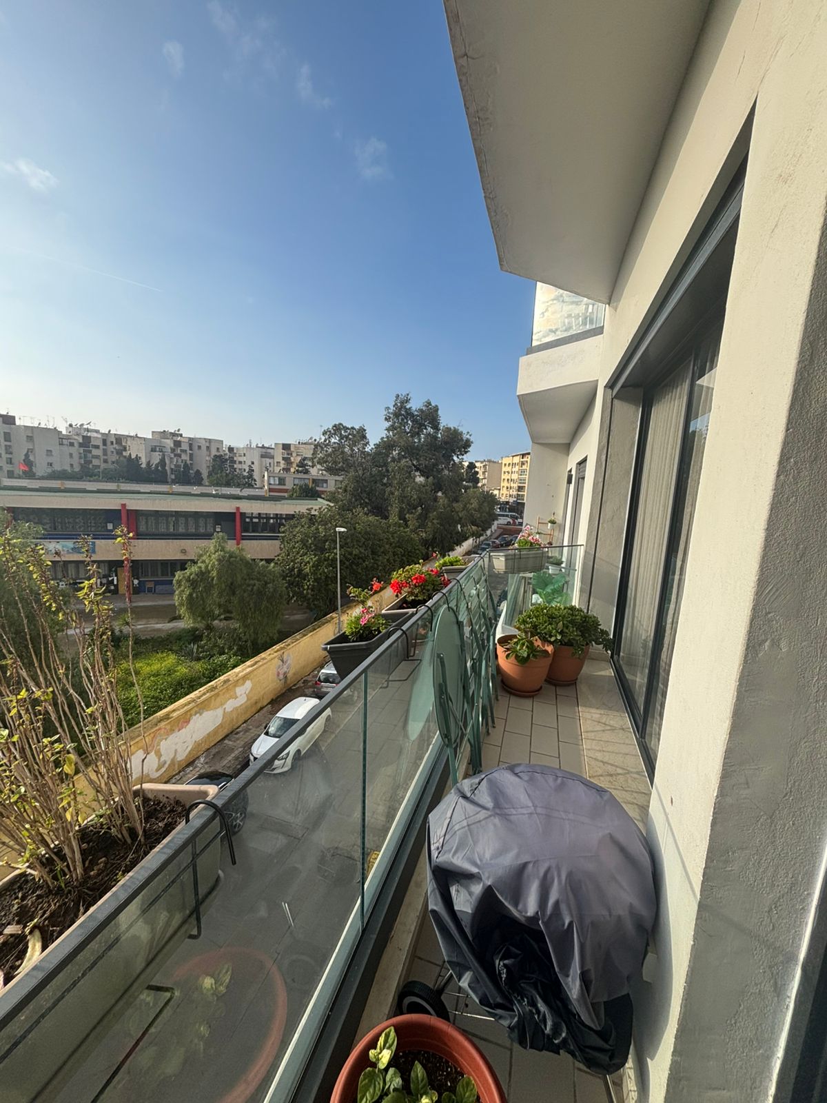 Stunning New Apartment, South Facing & No Overlooking – High Standard – Furnished with Parking – Casablanca