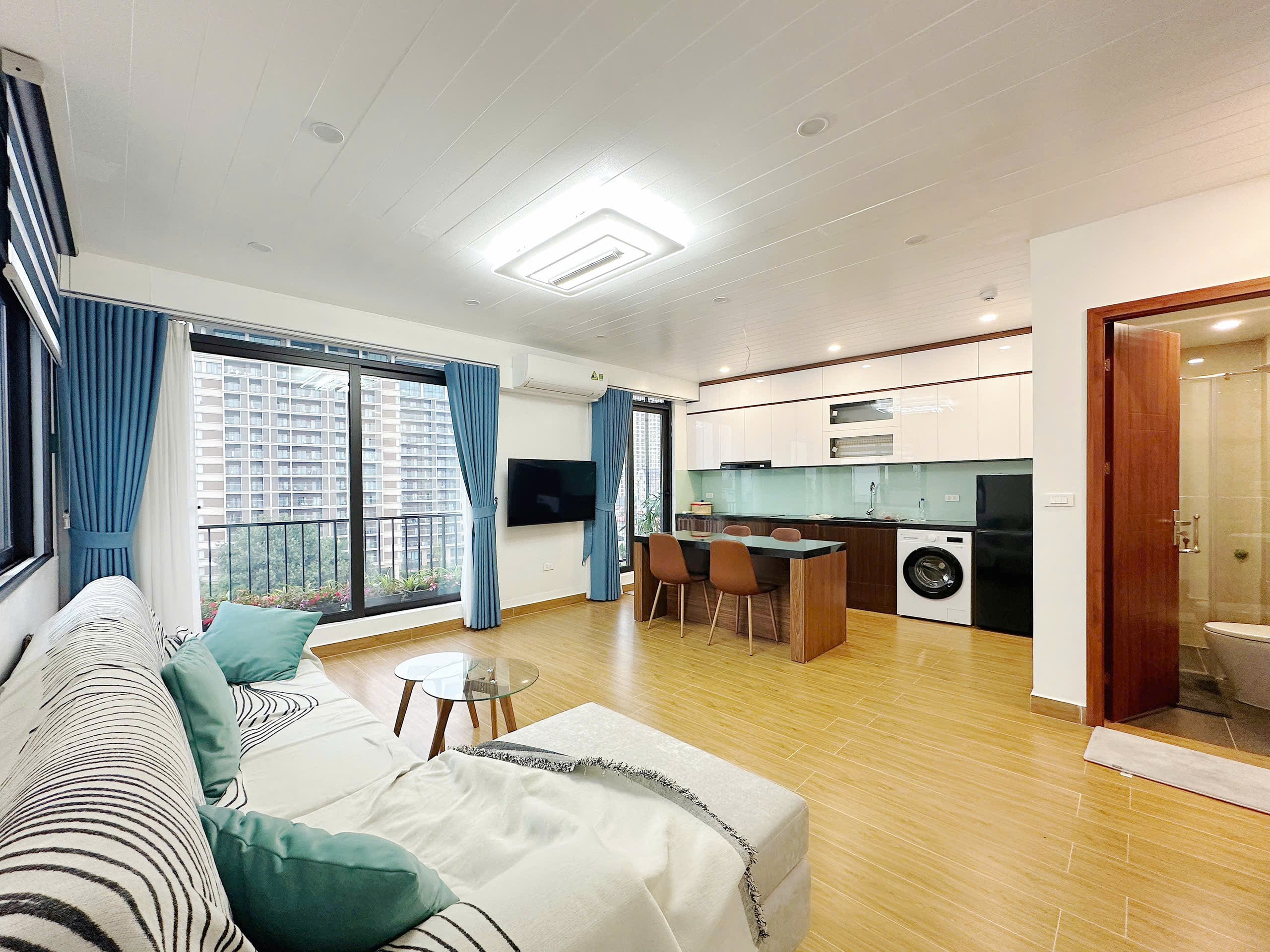 Apartment for Rent in Xuan Dieu – 1 Bedroom 