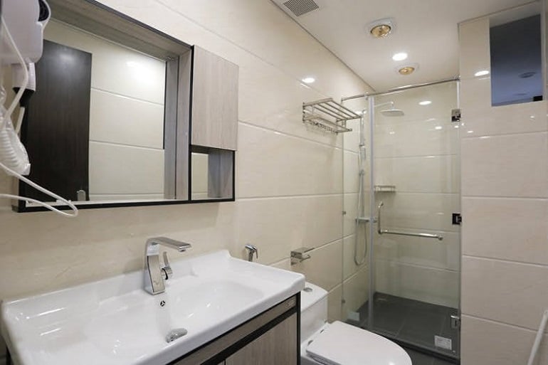 Nice 2 – bedroom apartment with balcony in Truc Bach, Ba Dinh for rent