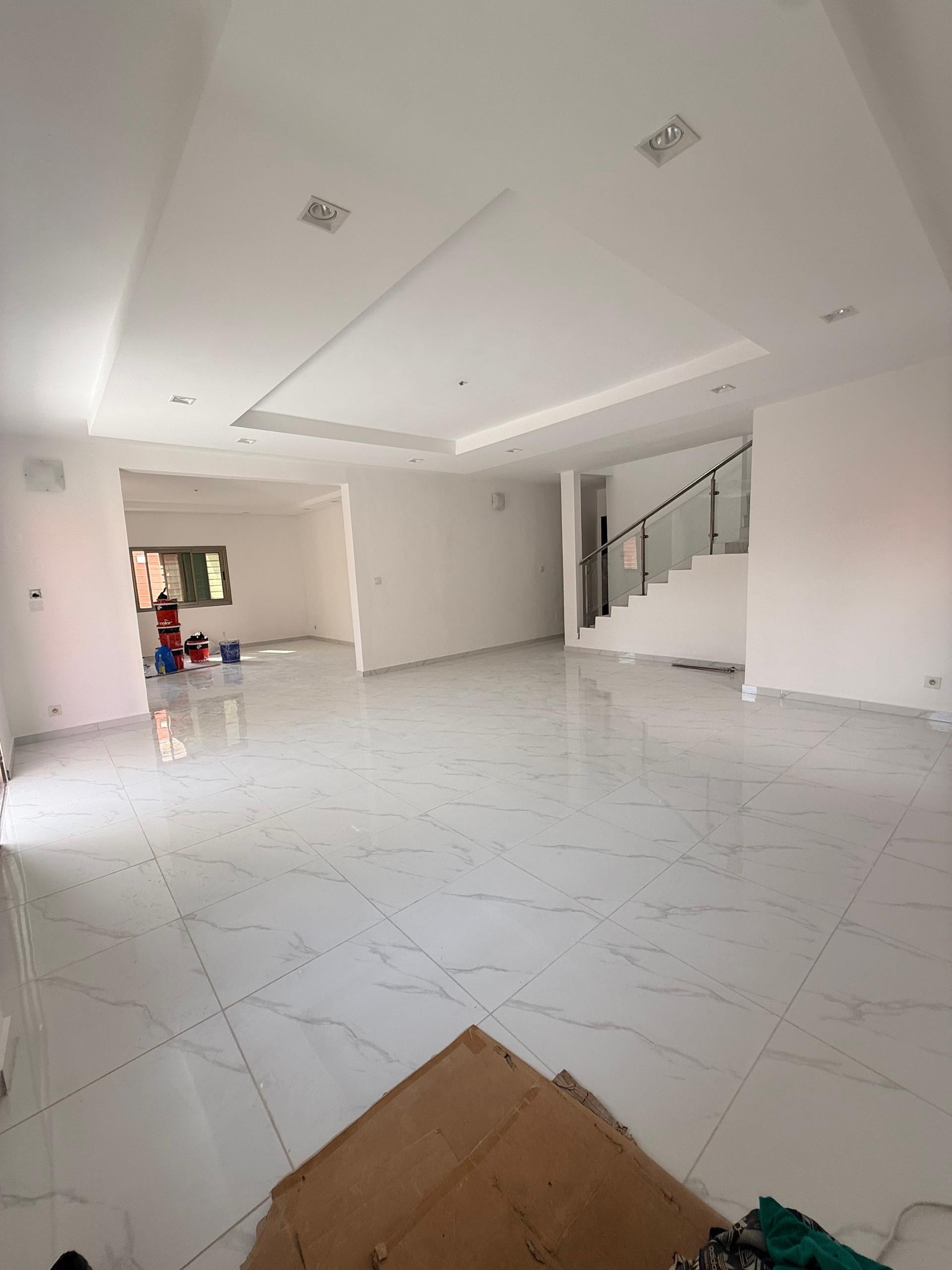 MISE EN LOCATION D'UNE VILLA À LA RIVIERA 4