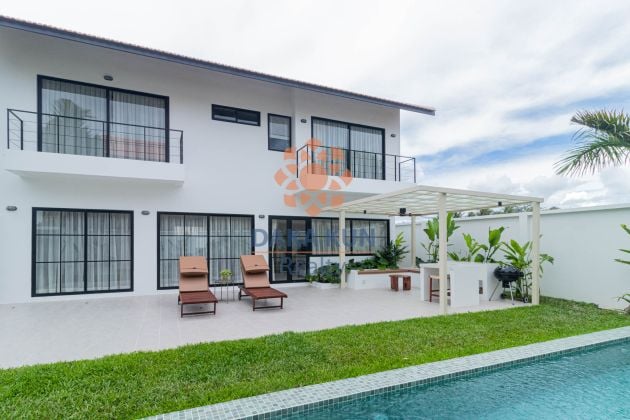 4 Bedrooms House for Rent with Swimming Pool in Siem Reap City in Svay ...