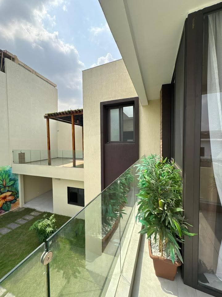 Sale of a 7-room duplex villa in Cocody Angré, after the university hospital
