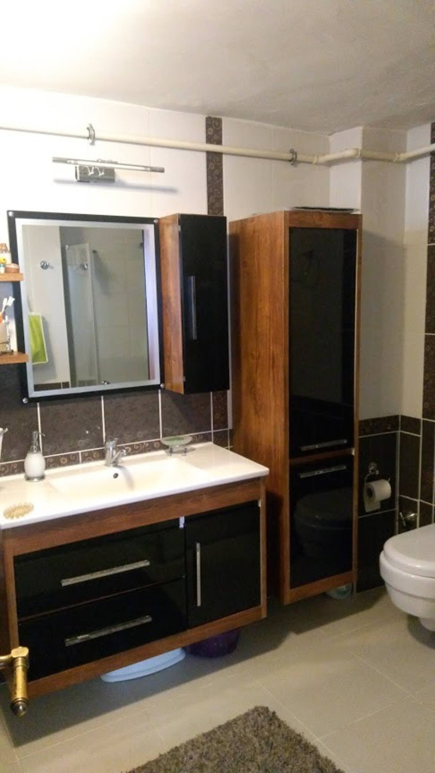 ​Fully Furnished 3+1 Flat in Ünalan, Üsküdar – Close to Metro & Malls