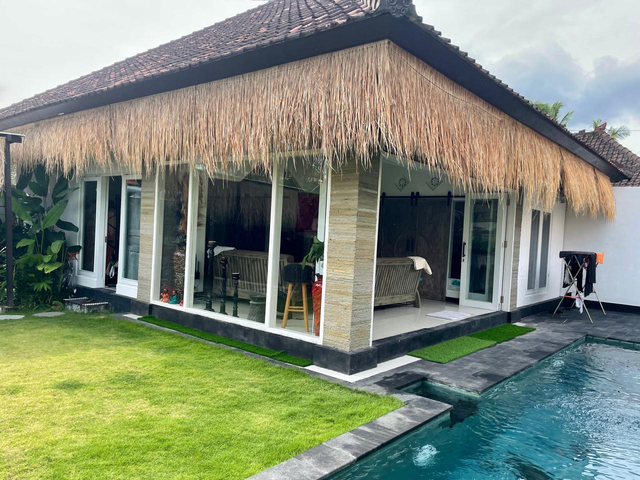 Bali Villa in peaceful lane in trendy Berawa, Canggu