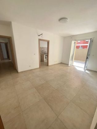 Appartement rez-de-chaussée en vente bassam modeste italia 
