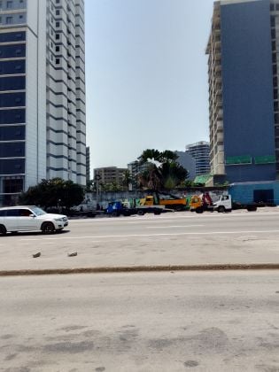 Bureaux a louer ou a vendre en zone 4 sur le VGE 