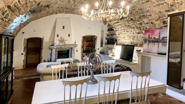 Maison de ville historique dans l'Antica Residenza "Corte della Porta"