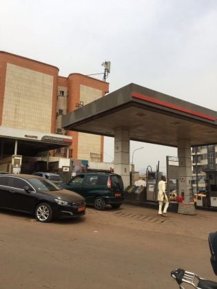 Gasolinera en venta en Yaundé 