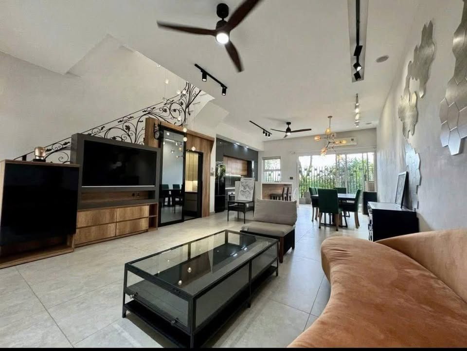 Modern & Secure House For Rent At Palm Residence District 2