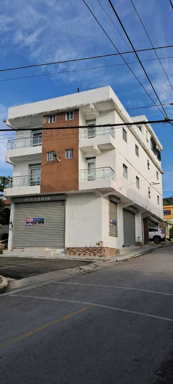 Opportunité d'investissement Immeuble avec 9 appartements plus local à Sánchez Samaná