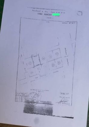 Parcelle de 672 m² à céder au Centre ville à ...