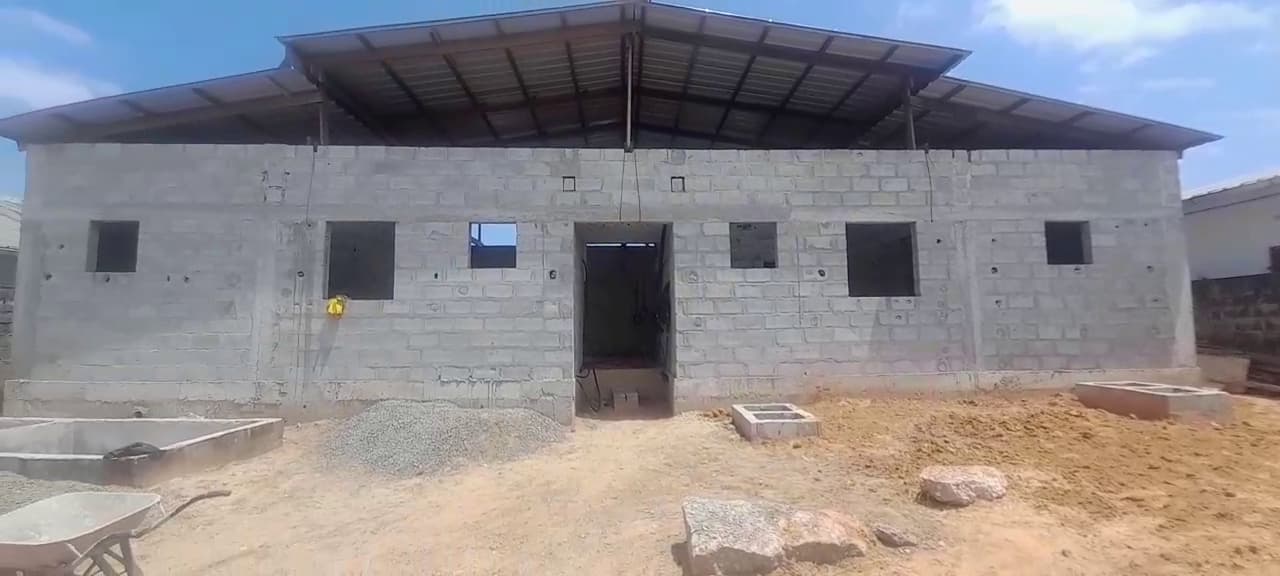 ⚜️ VILLA 5 PIECES AVEC PISCINE & FORAGE FONDATIONS PREVUES POUR R + 2