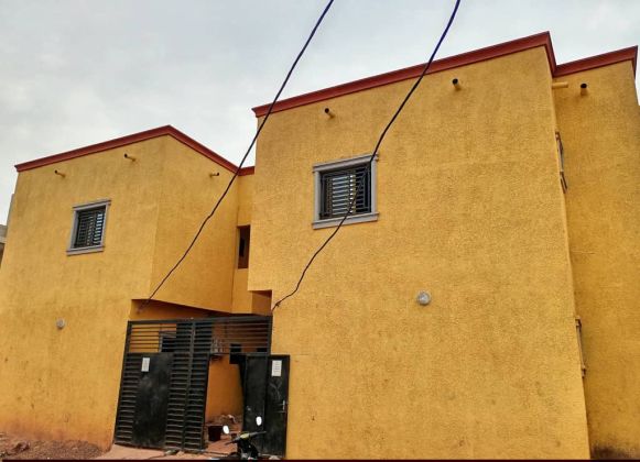 Appartement non meublé de 2 chambres à louer à ...