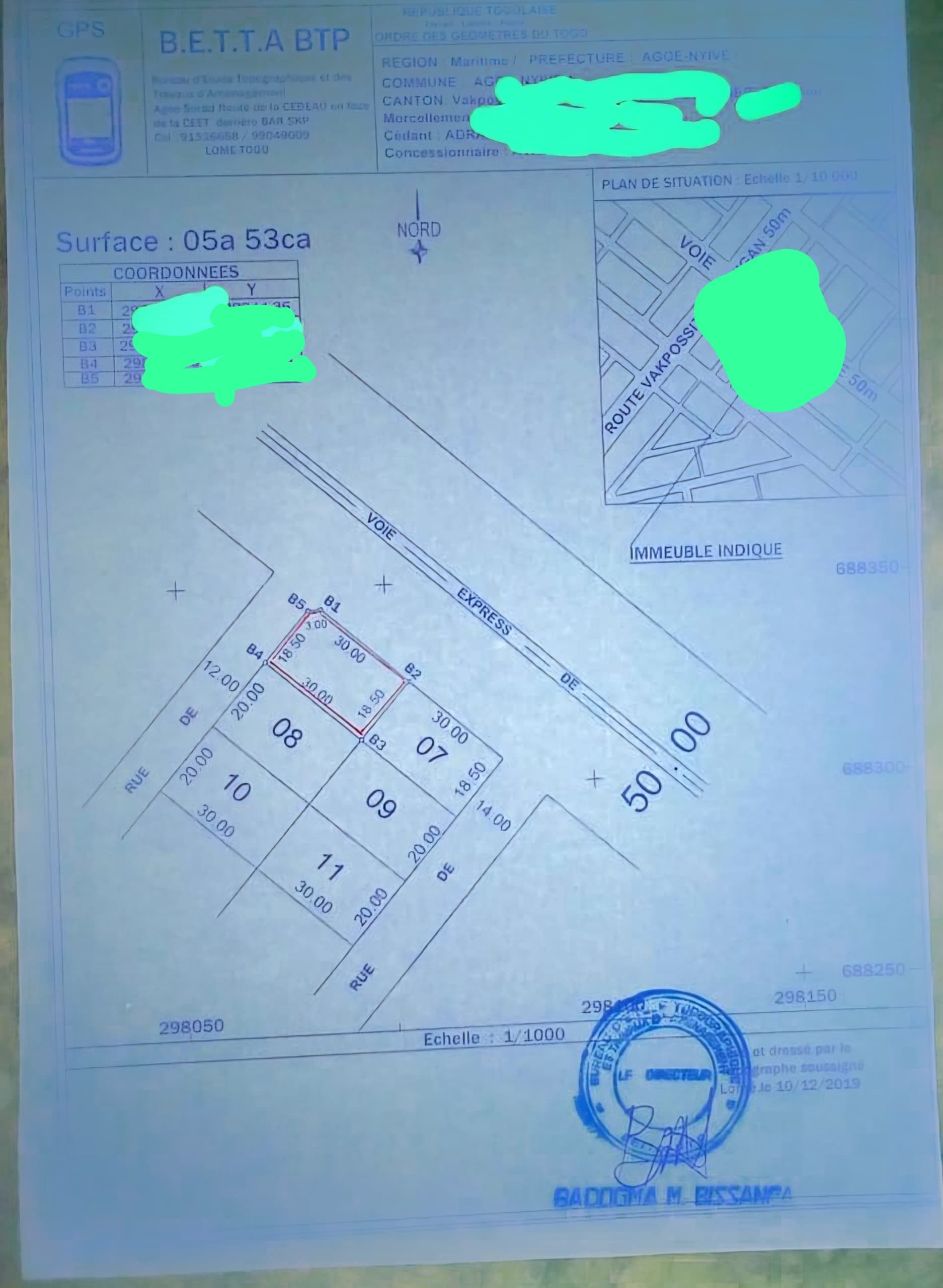 Parcelle de œ lot carré à vendre à AGOÈ TÉLESSOU en bordure de la voie express de 50m (LOMÉ-TOGO)