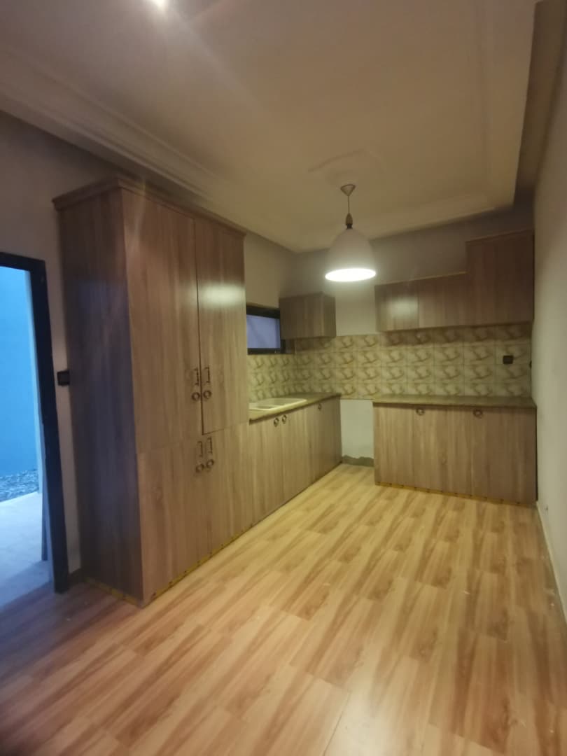 Grande maison duplex sur 300 m² en vente à KÉGUÉ(LOMÉ-TOGO)
