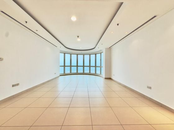 Three bedroom apartment for rent in Shaab with sea view