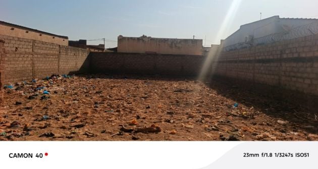 Parcelle de 330m2 en vente à Nagrin