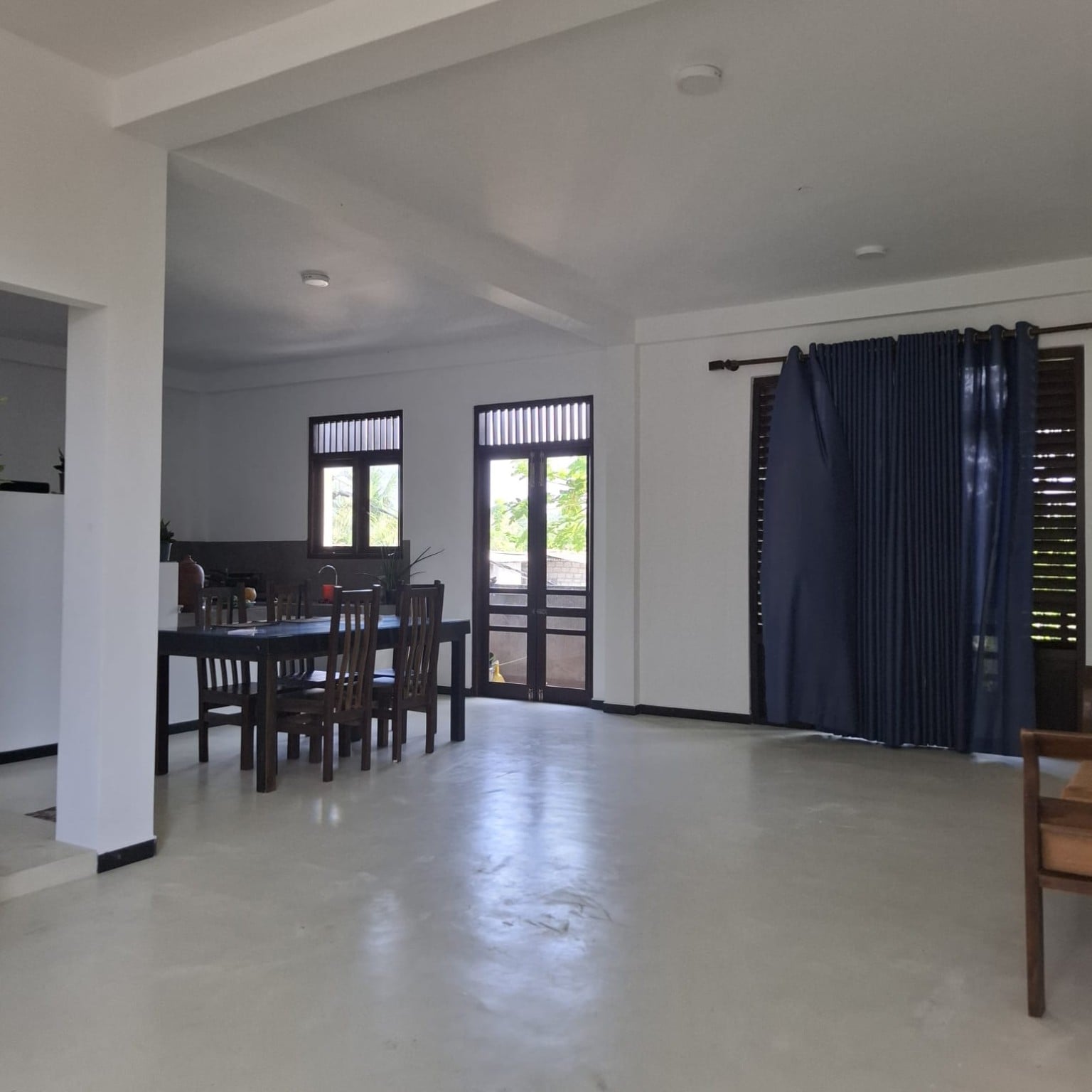 Casa amueblada en planta alta en alquiler