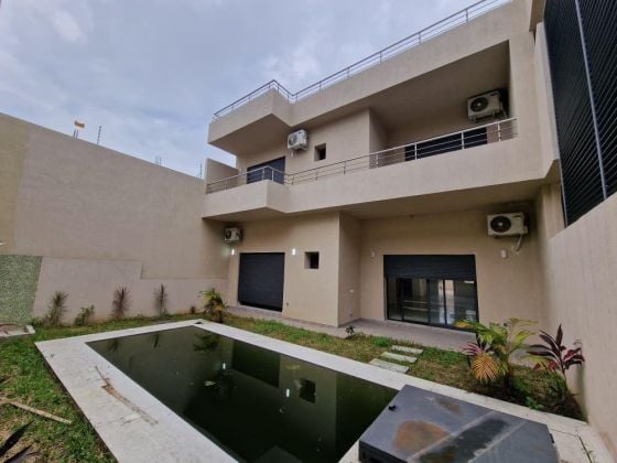 MISE EN LOCATION D'UNE VILLA À LA RIVIERA 4