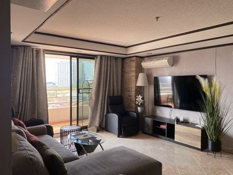 Condo For rent Jomtien Pattaya with Sea View with washing machine