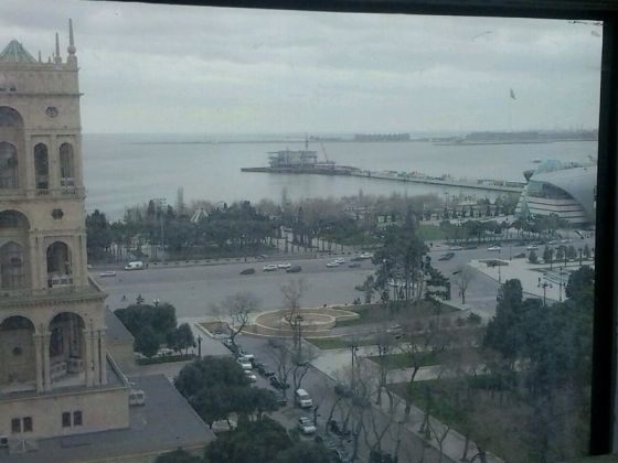 1 BDR for rent opposite boulevard