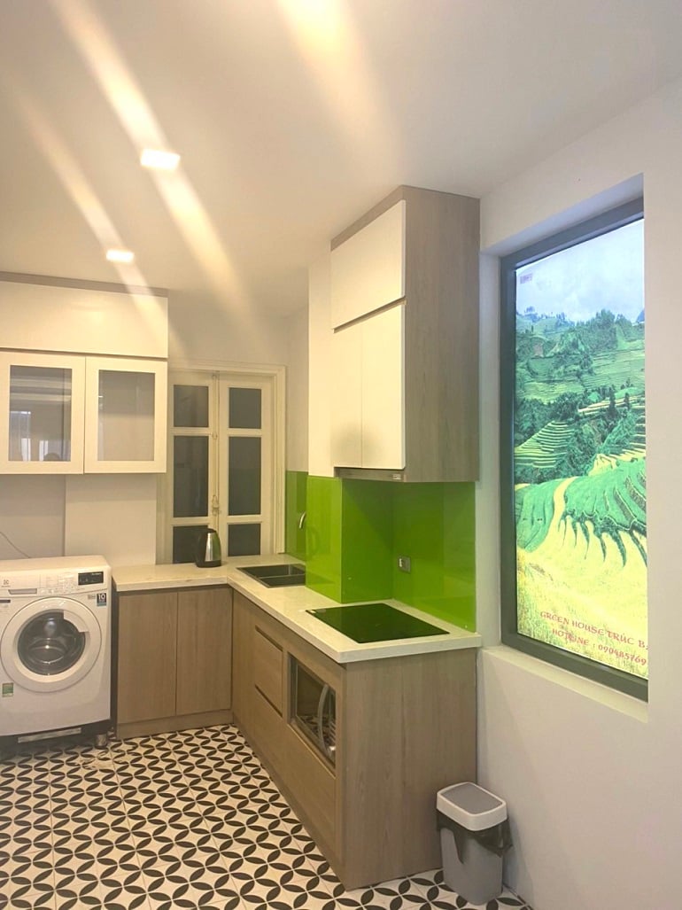 Nice 2 – bedroom apartment in Truc Bach, Ba Dinh for rent