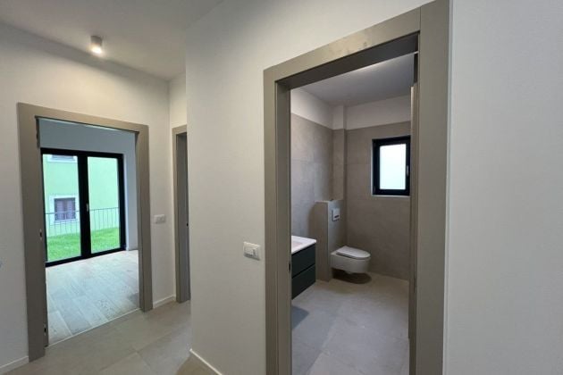 Luxury Apartment With Private Pool And Garden Next To Cape Kamenjak