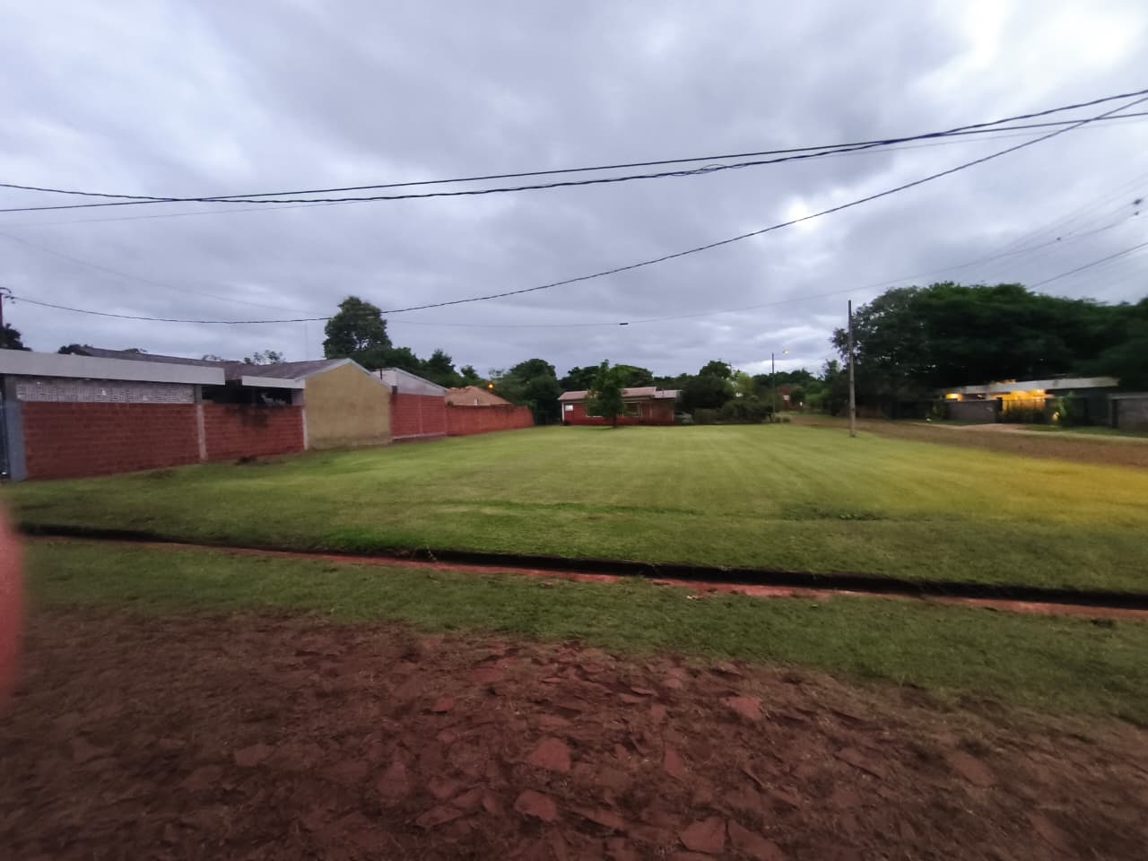 Dos lotes Barrio Parque Hohenau