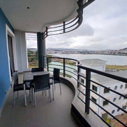 En MARS - IVANDRY APPARTEMENT T3 MEUBLÉ MODERNE AVEC ACTIVITÉS - GROUPE ELECTORGENE ET BELLE VUE SUR LE LAC MASAY