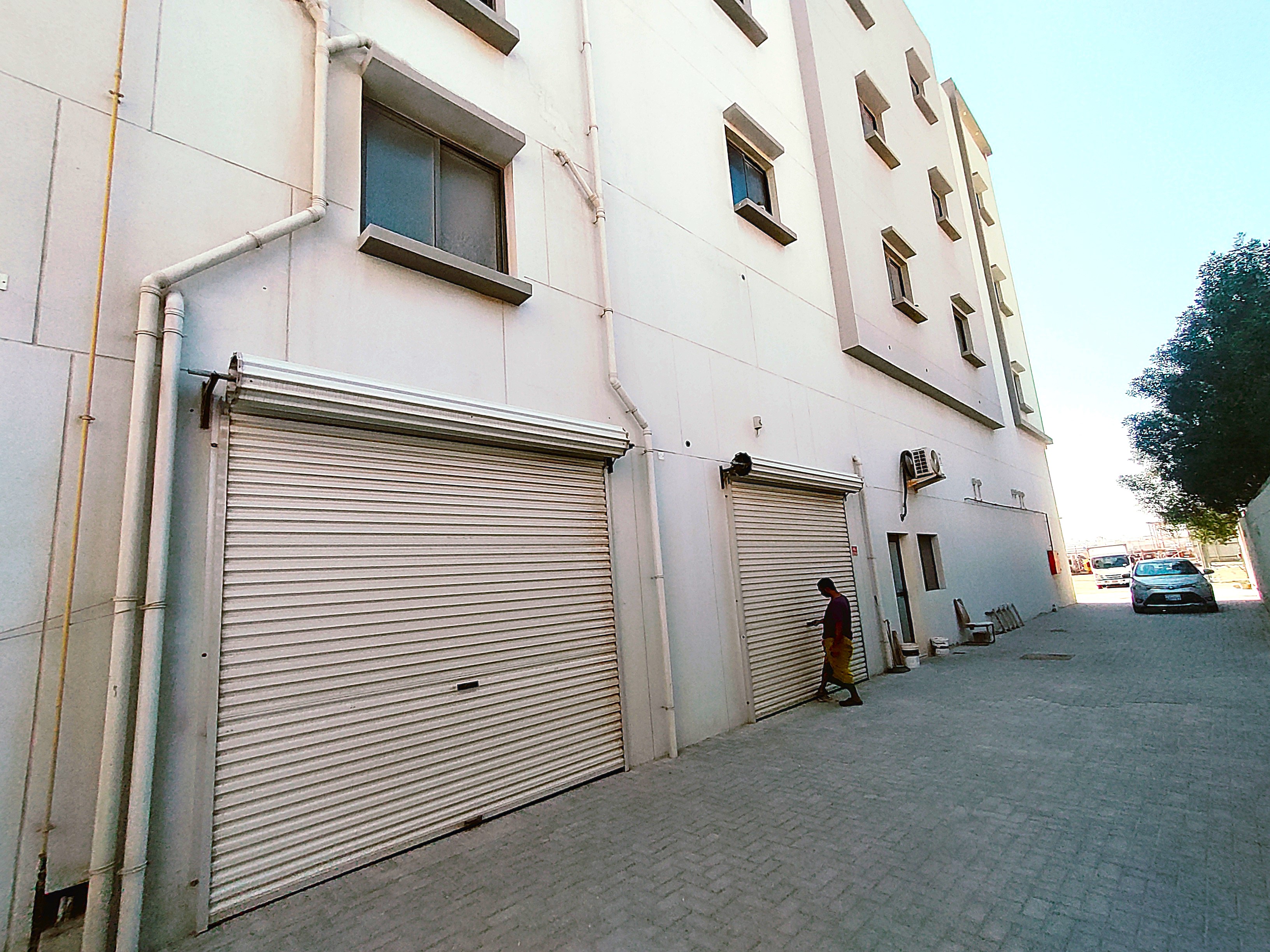 Industrial Workshop | Store for Rent in Ras zuwayed near Askar BD.400/-