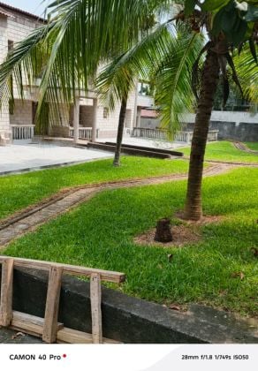 2 PLATEAUX SECTEUR ENA LOCATION D'UN DUPLEX DE 12PIECES DONT 