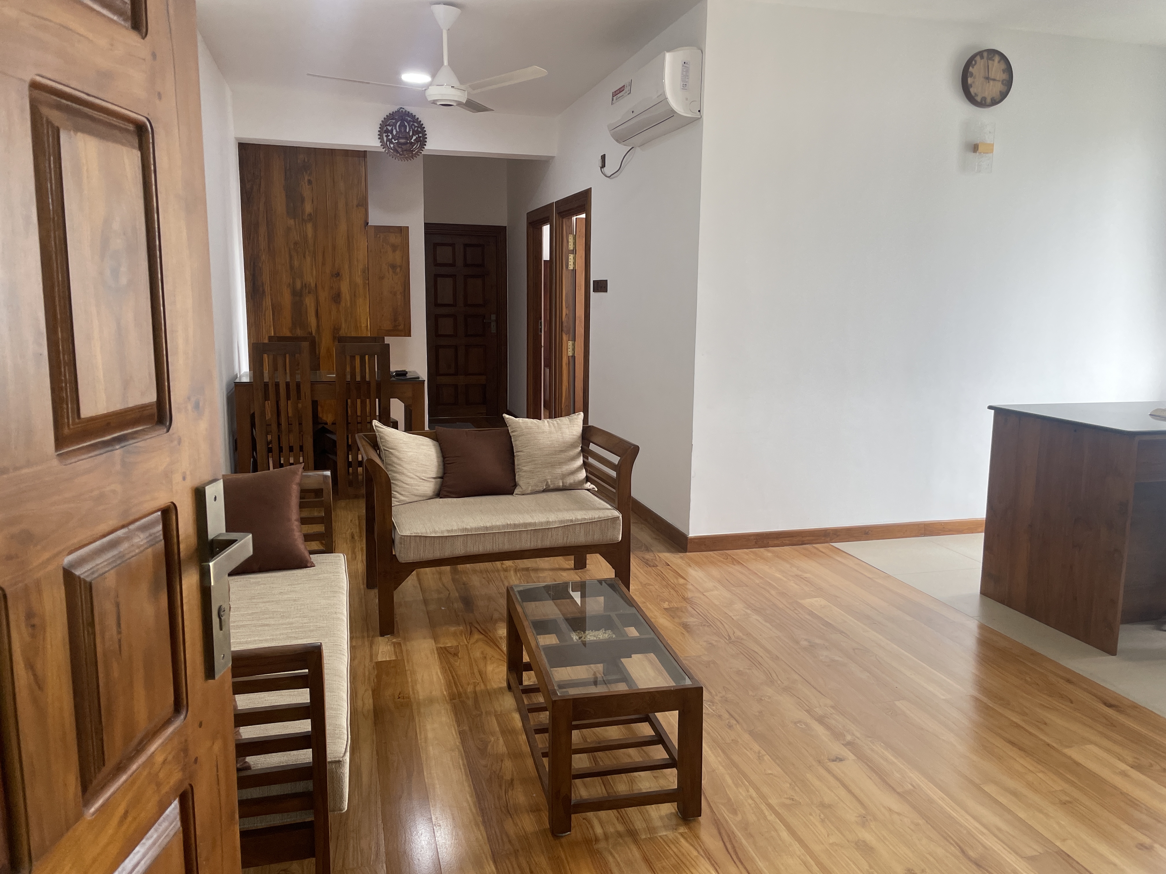 Luxury Two-Bedroom Flat for Rent 