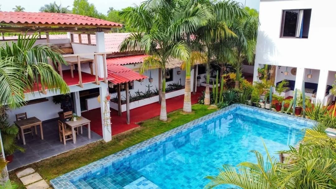 Magnifique villa en vente à assinie km17 bâtie sur 500m2