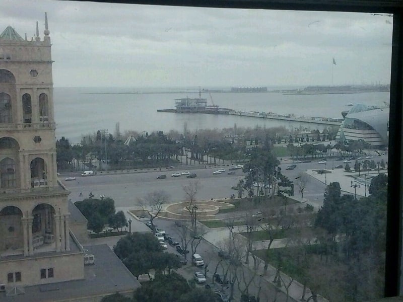 1 BDR for rent opposite boulevard