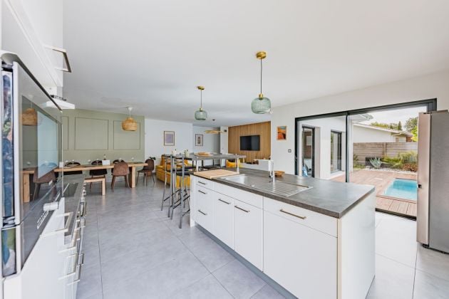 Villa arredata con piscina – Affitto a medio termine – Vicino ...