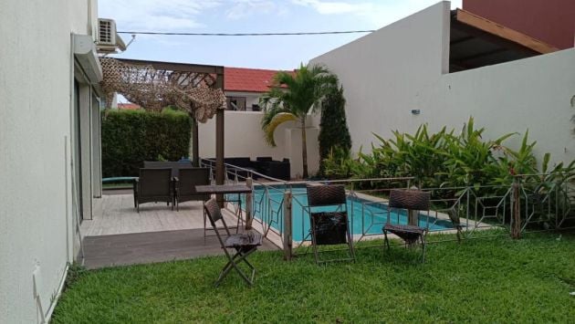 Cocody Riviera Faya: 5-room villa for sale with swimming pool