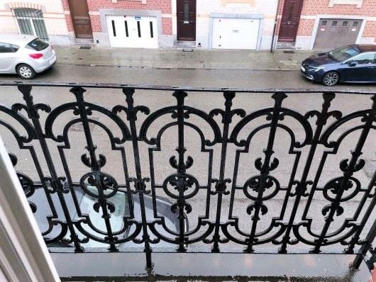 Elegante casa a schiera completamente ristrutturata – € ...