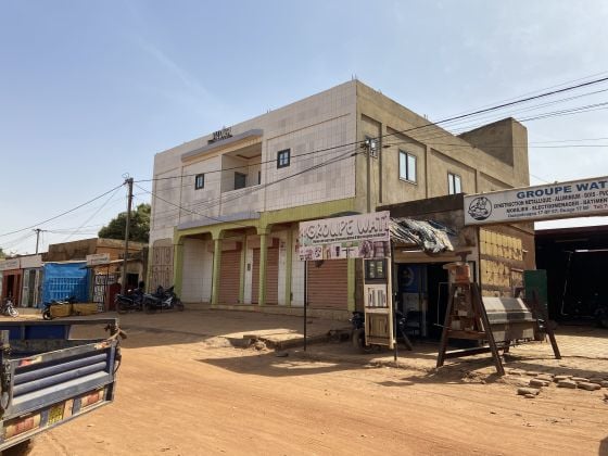 OPEN SPACE EN LOCATION – QUARTIER CISSIN SUR PERFECTOR IMMOBILIER