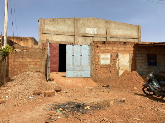 ENTREPÔT NEUF EN LOCATION DANS LE QUARTIER BONHEUR VILLE - PERFECTOR ...