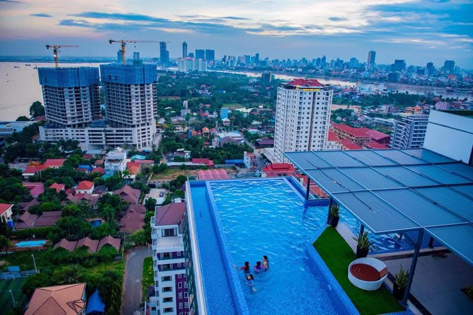 BEST PRICE , 2 bedrooms and 2 bathrooms