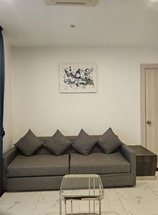 best price 1 bedroom and 1 bathrooms for rent , skimming pool , gym 