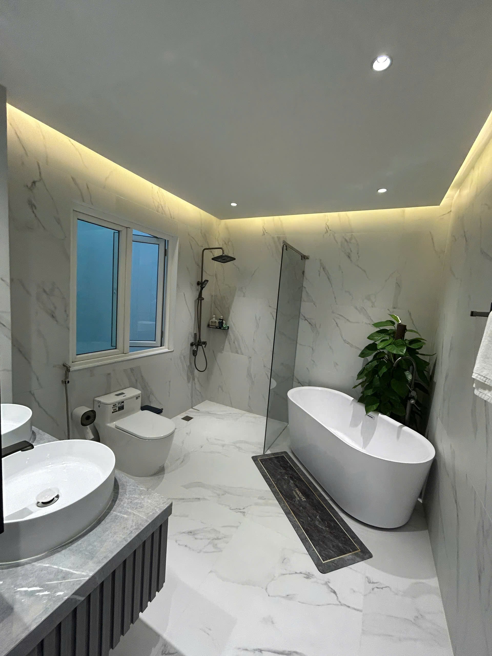 MODERN VILLA FOR RENT - BACK BEACH, VUNG TAU