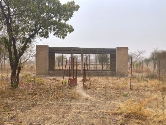 FERME INTÉGRÉE DE 11.500 M² AVEC INFRASTRUCTURES ...