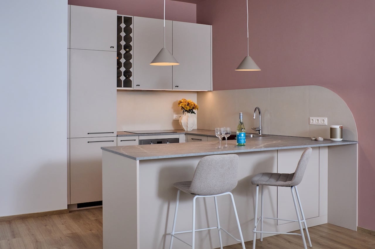 Esclusivo appartamento con 2 camere da letto in affitto, quartiere Palace di Budapest | Via Baross | Completamente arredato | Balcone e comfort moderni