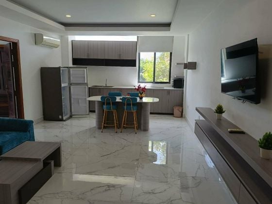 EN LOCATION SIEM REAP APPARTEMENT 2 CHAMBRES PISCINE ASCENSEUR