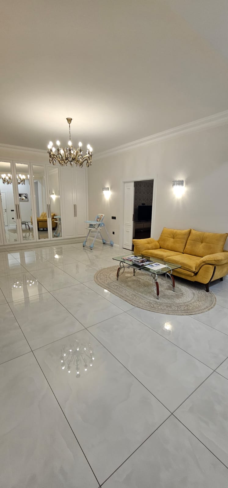 Modern 2 bedrooms apartment near Port Baku