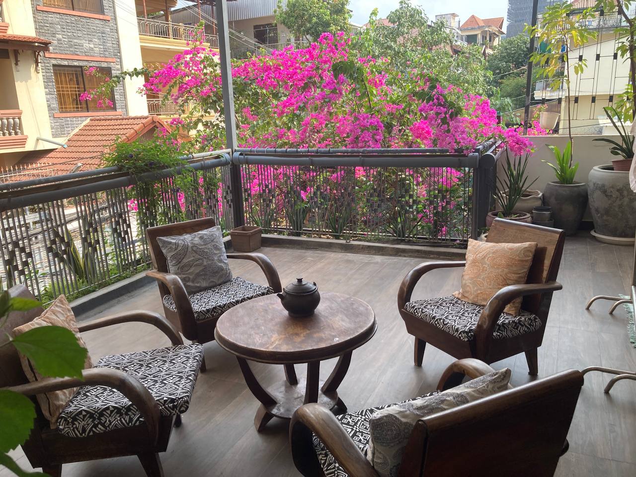 3 Bedroom Duplex Apartment For Rent near BKK1 Is Available Now.