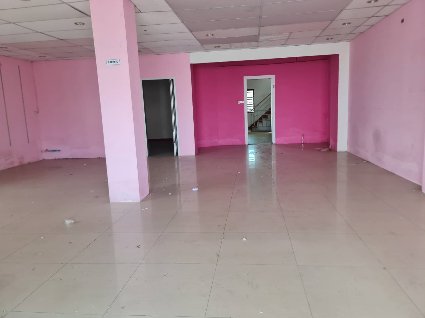 Commercial building for rent, Khao Noi, Pattaya, 2 units.