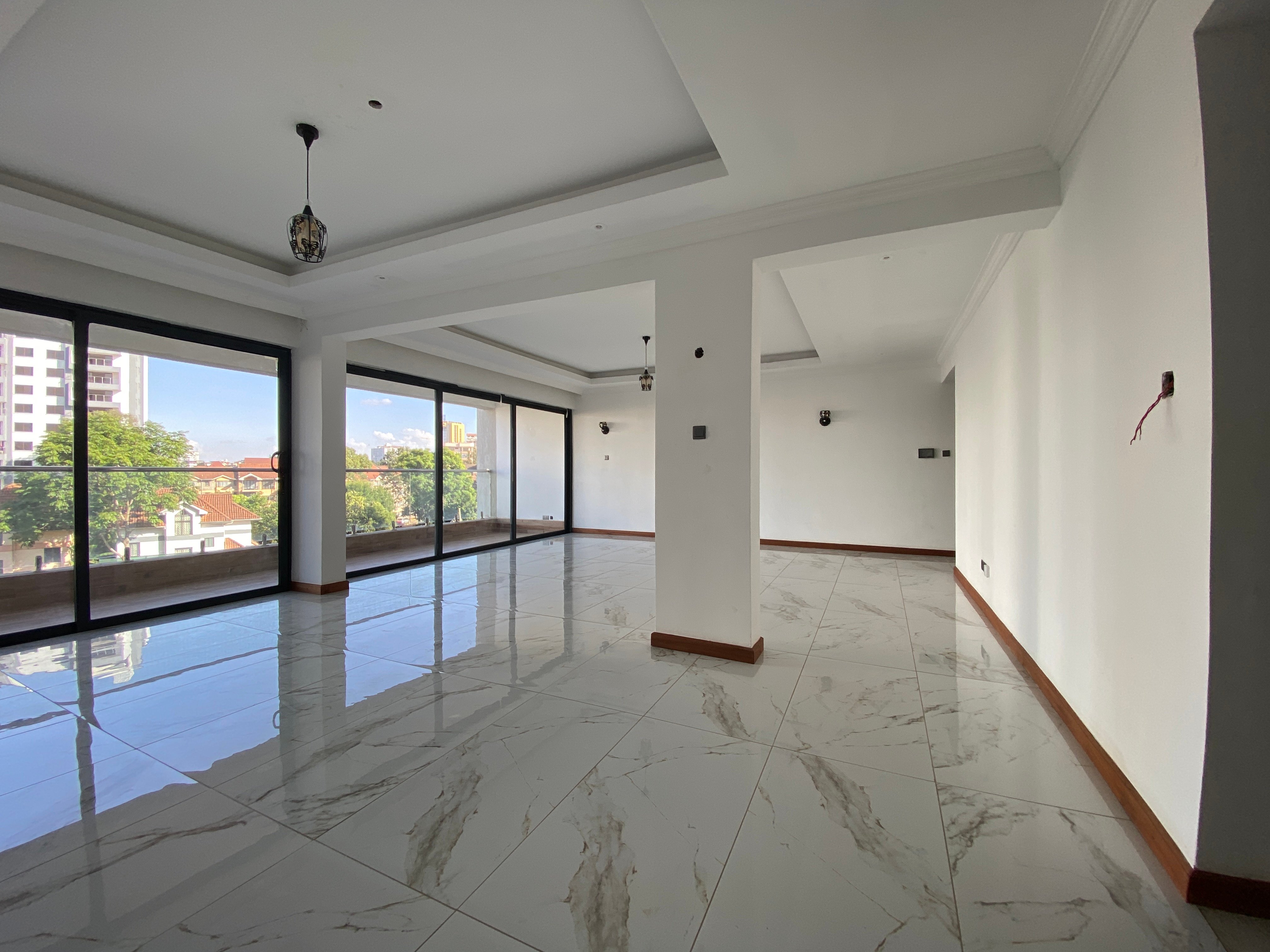 SE ALQUILA | KILELESHWA, NAIROBI &#55356&#57313 Amplio apartamento de 3 habitaciones (todas con baño privado) + DSQ &#55357&#56496 Alquiler: Kshs 180,000 por mes