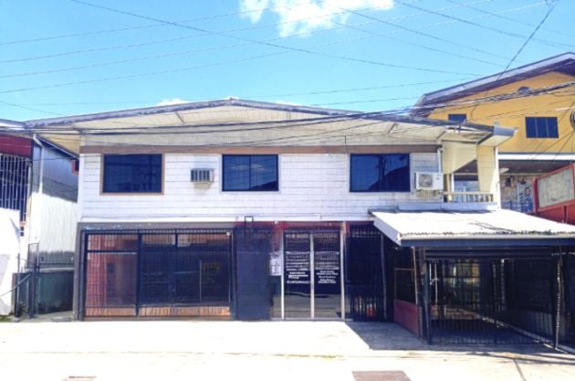 Edificio comercial en venta 